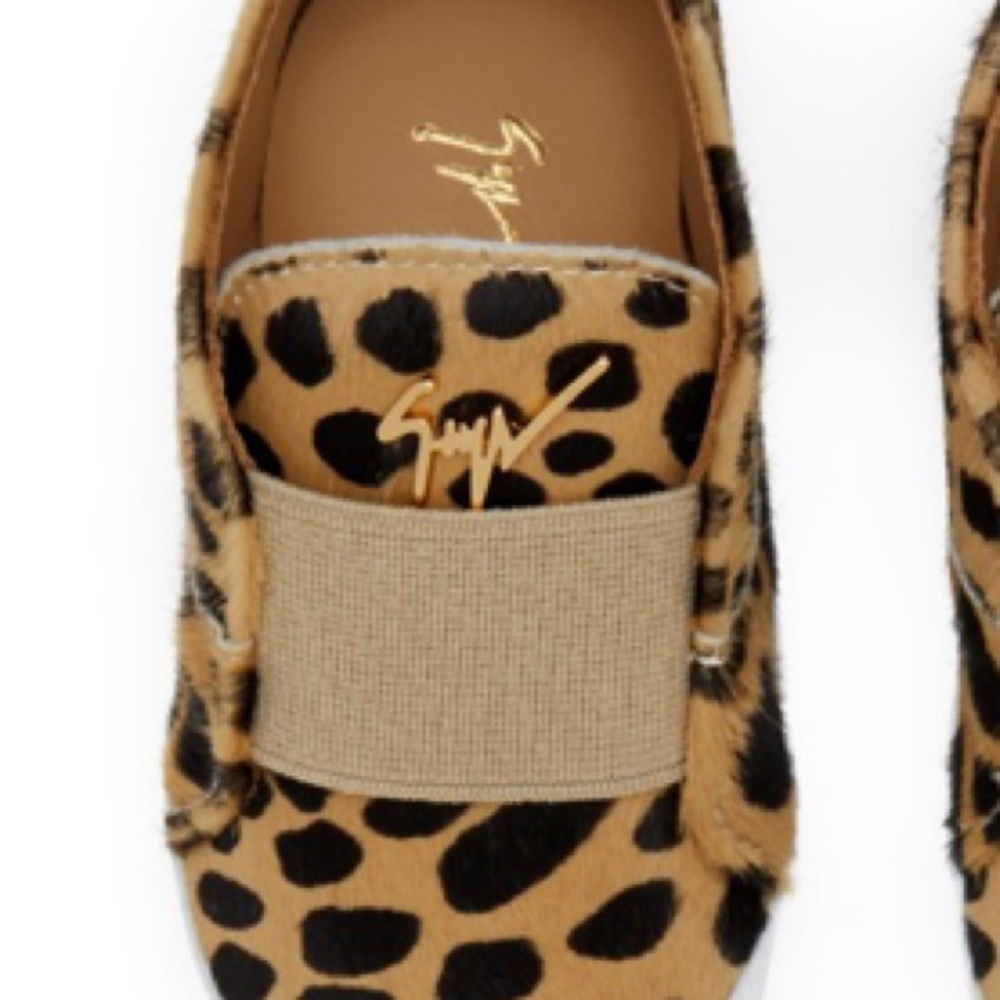 ⭐️giuseppe zanotti BNIB animal print baby sneakers - Picture 7 of 12